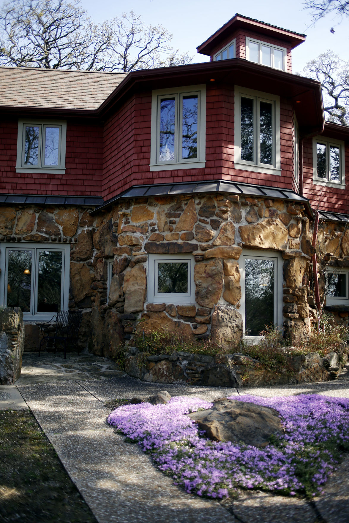 Cedar Rock Inn
